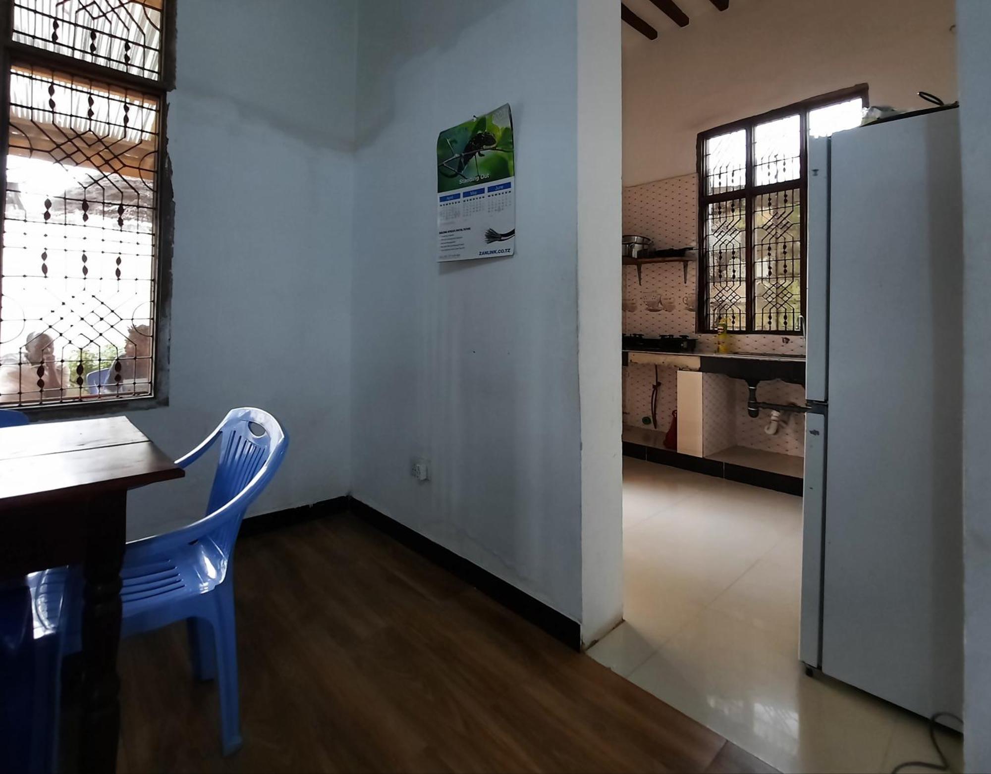 Kajificheni House Bed & Breakfast นูงวี ภายนอก รูปภาพ